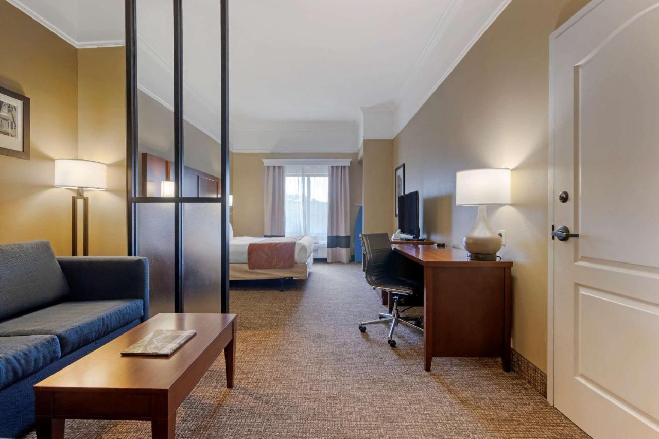 Comfort Suites Savannah North Port Wentworth Exteriör bild