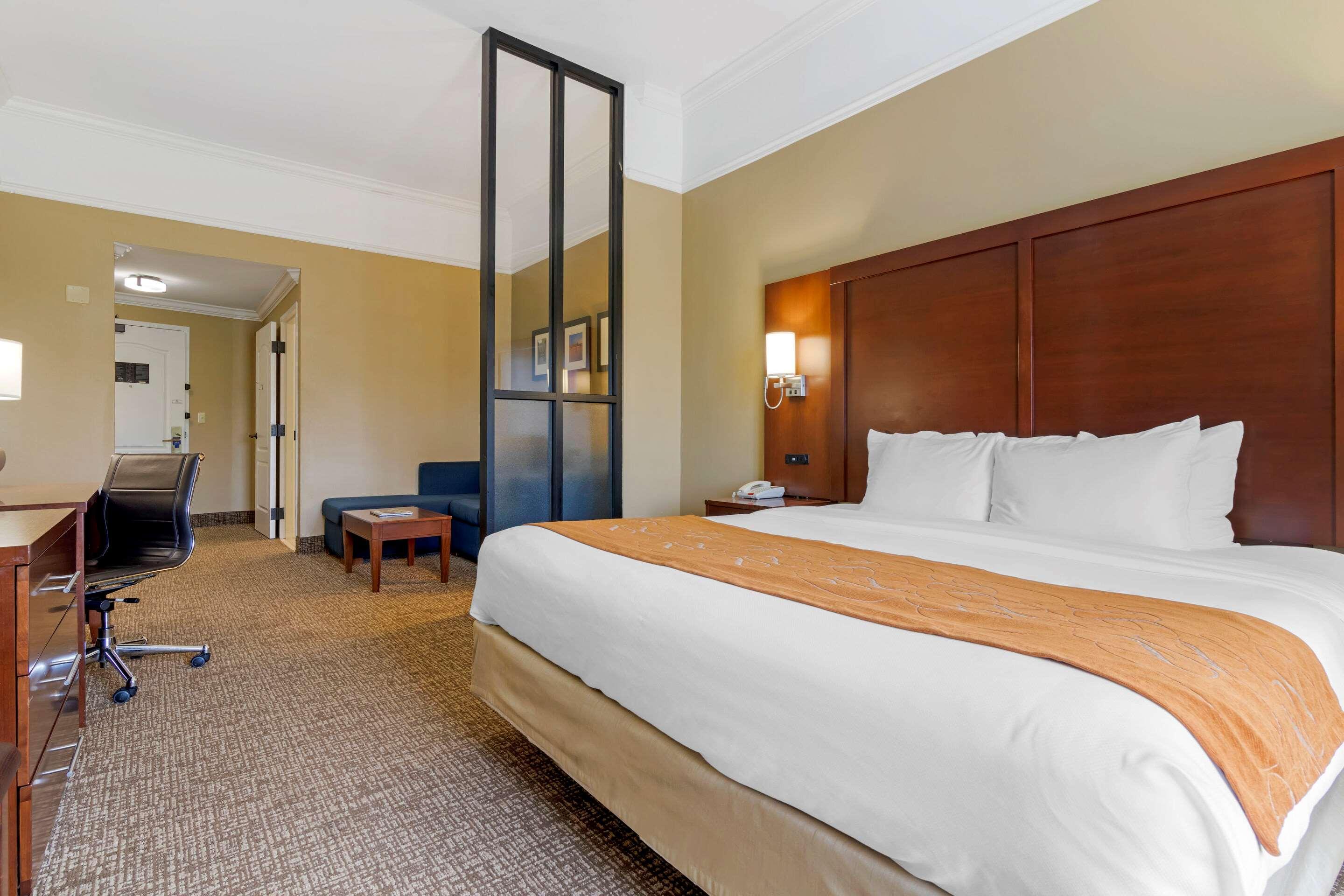 Comfort Suites Savannah North Port Wentworth Exteriör bild
