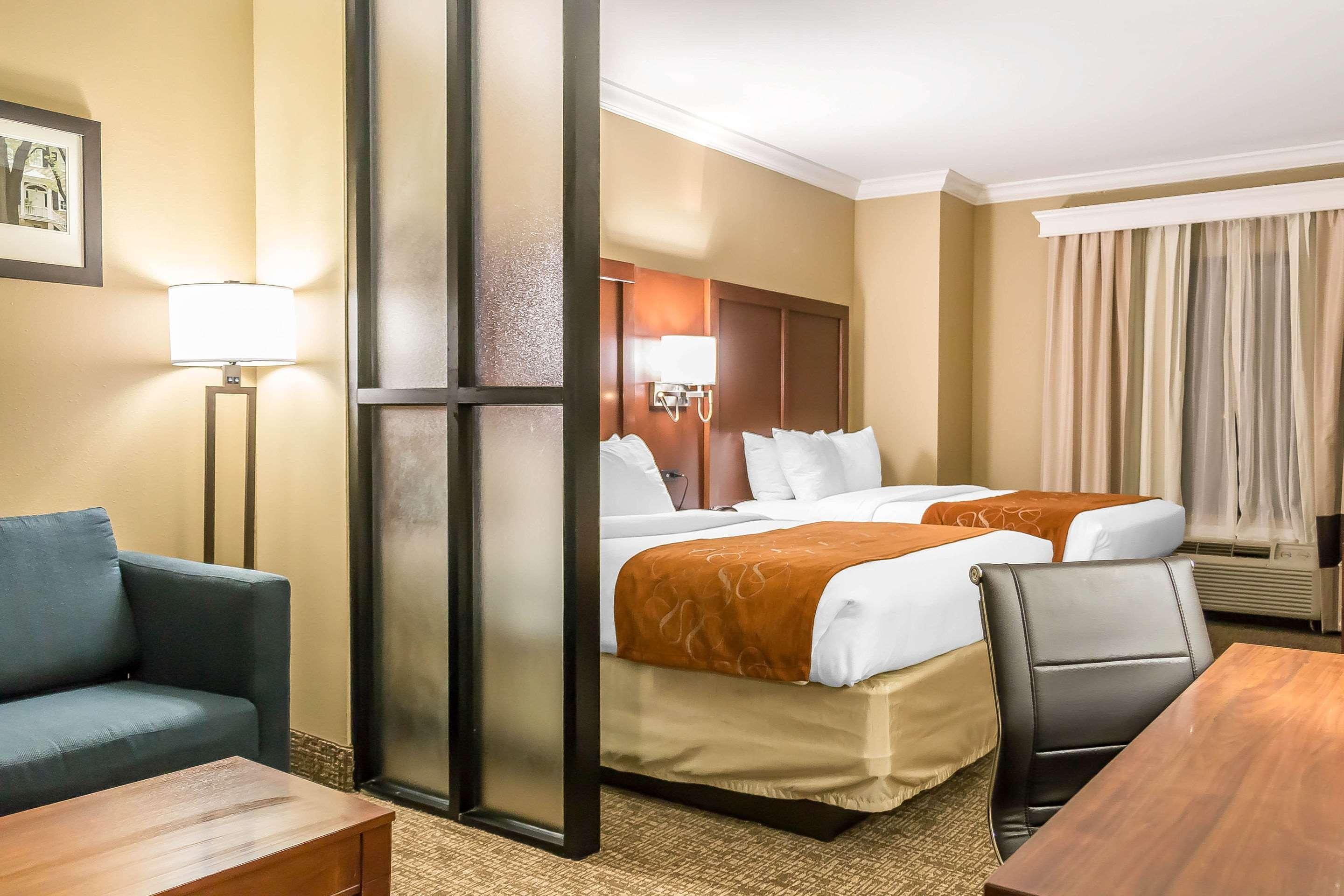 Comfort Suites Savannah North Port Wentworth Exteriör bild