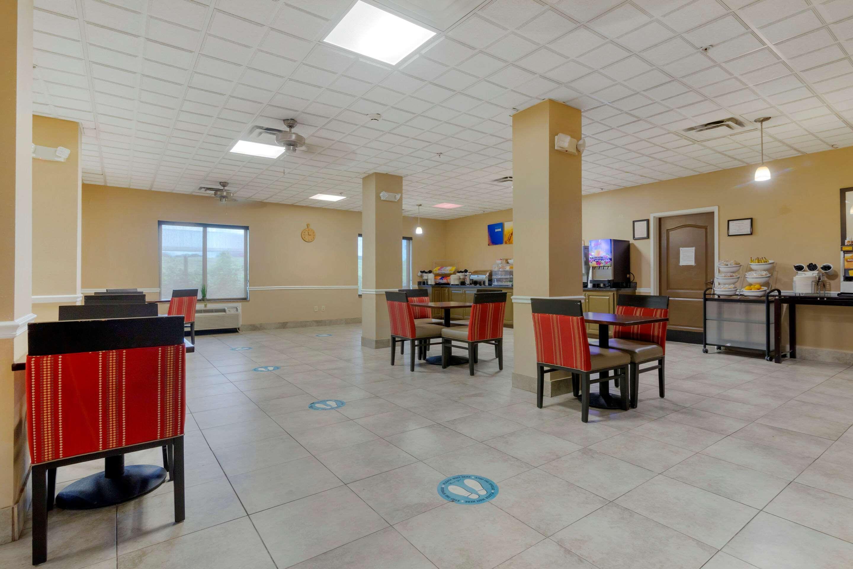Comfort Suites Savannah North Port Wentworth Exteriör bild